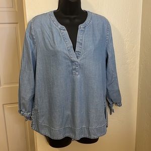 Vineyard Vines Chambray Top